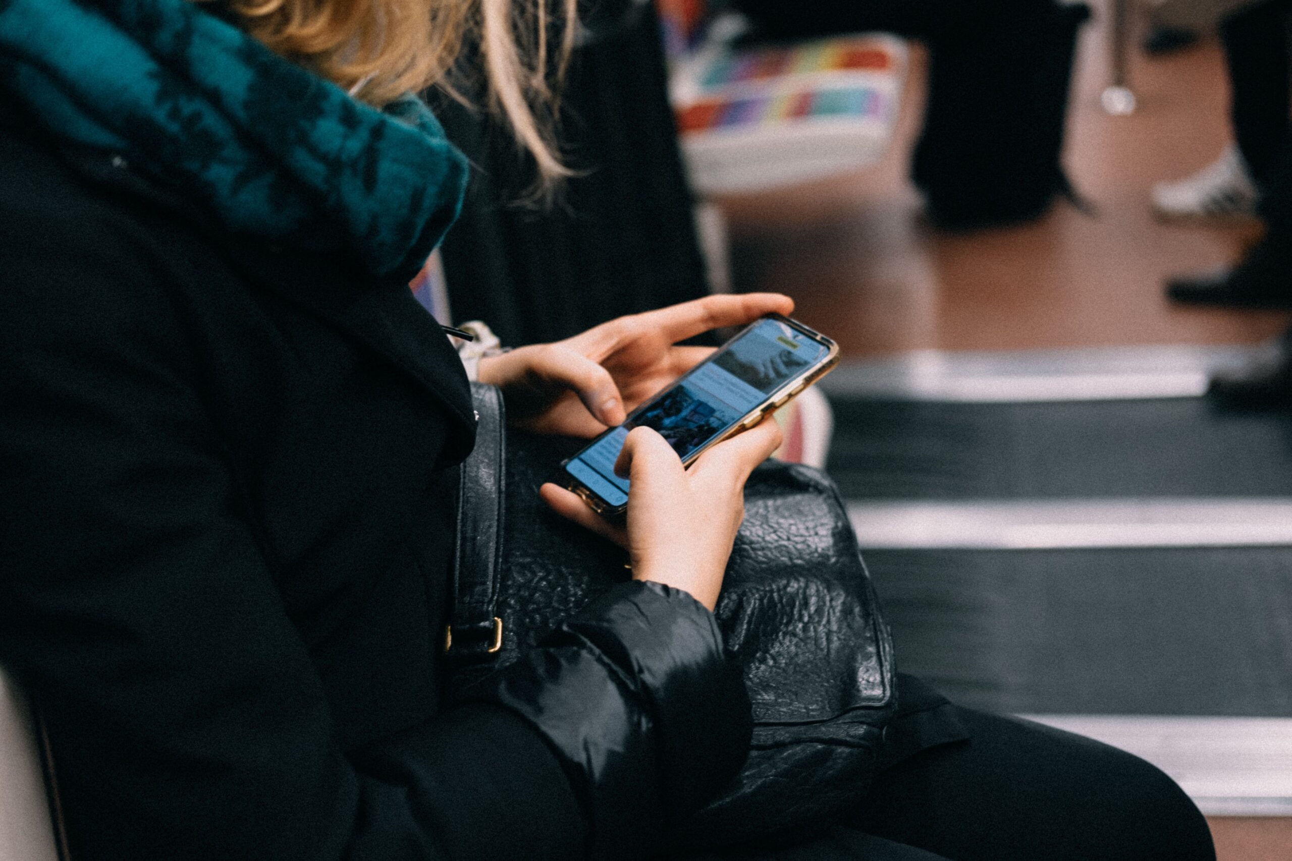 How to Get Online in China and Keep Your Number